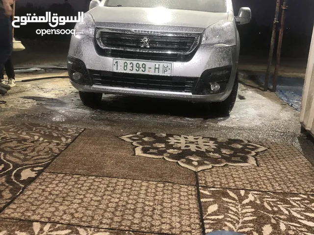 بيجو بارتنر 2017 59000 كاش
