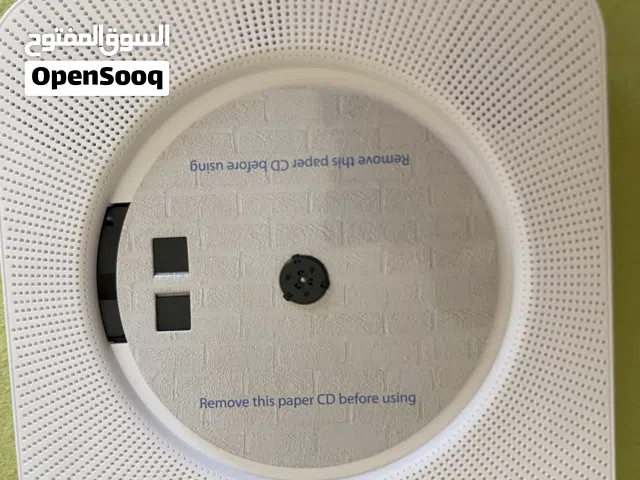 مشغل أقراص CD جداري (Wall Mounted CD Player) موديل KC-808/KC-809