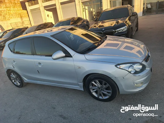 I30 2010 سيارة