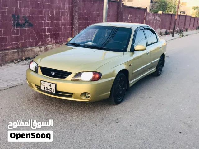 2000 Kia Spectra