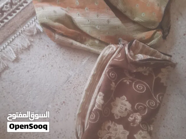 متوفر 11 علافات مختلفات كما في الصور المكان طرابلس