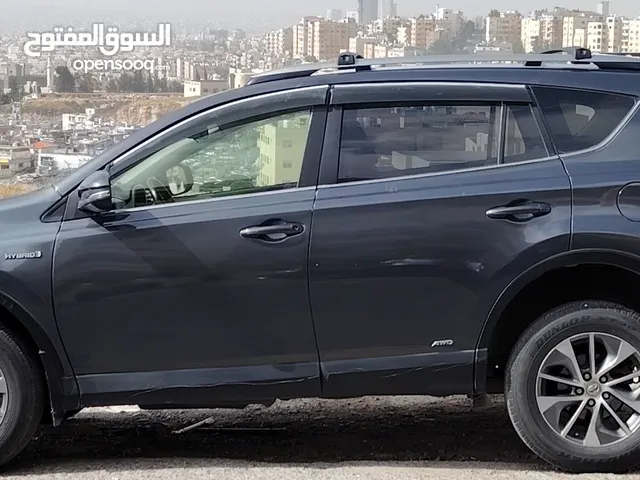 رافور 2018 فئة XLE فحص 2 جيد