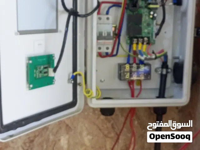 جهاز شحن السياره كهرباء