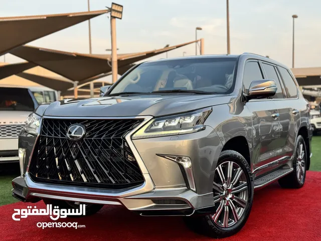 لكزس LX 570 Platinum S 2017 بحالة الوكالة التامة وسعر عرض ممتاز.