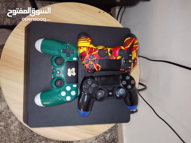 PlayStation 4 PlayStation for sale in Al Riyadh