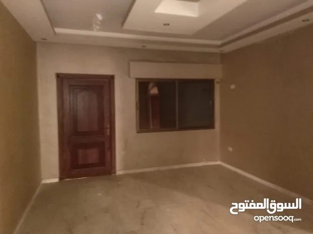 174 m2 3 Bedrooms Apartments for Sale in Amman Al Rawabi