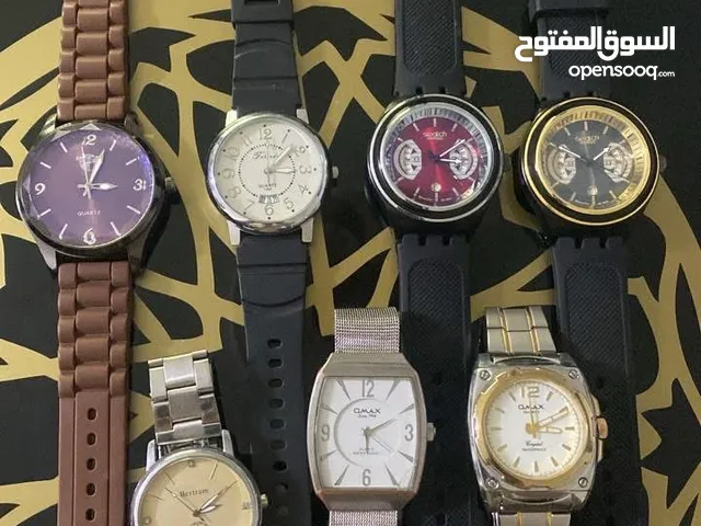 متوفر 3ساعات صينيه و4ماركات كل قطعه لها سعرها