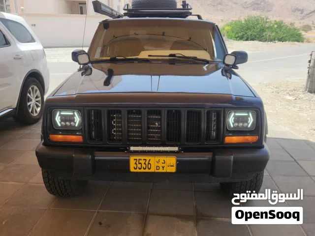 2000 جيب شيروكى Sport
