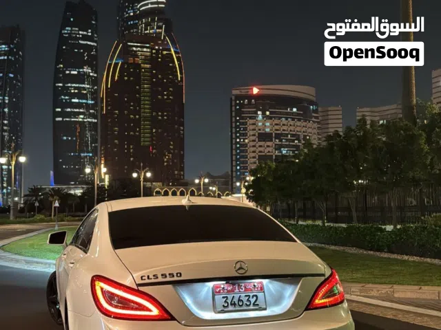 2012 مرسيدس بنز الفئة-CLS CLS 550