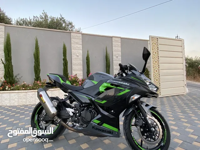 Kawasaki ninja 400
