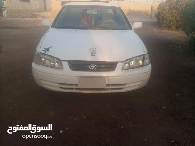 تويوتا كامري للبيع 2000 فحص كامل قير عادي