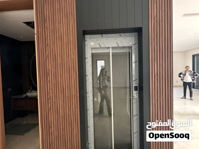 فيلال ممتازة للبيع