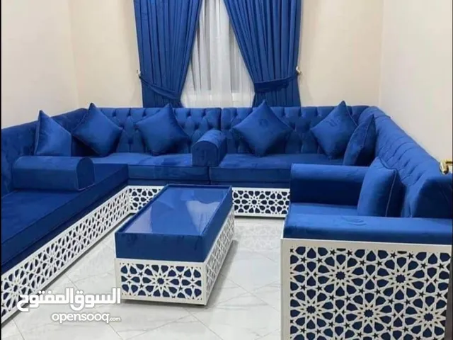 نصنع جميع أنواع الأريكة الجديدة ، والأريكة القديمة نقوم بتغيير الملابس