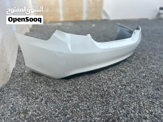 بنفر كامري خلف 2015-2016