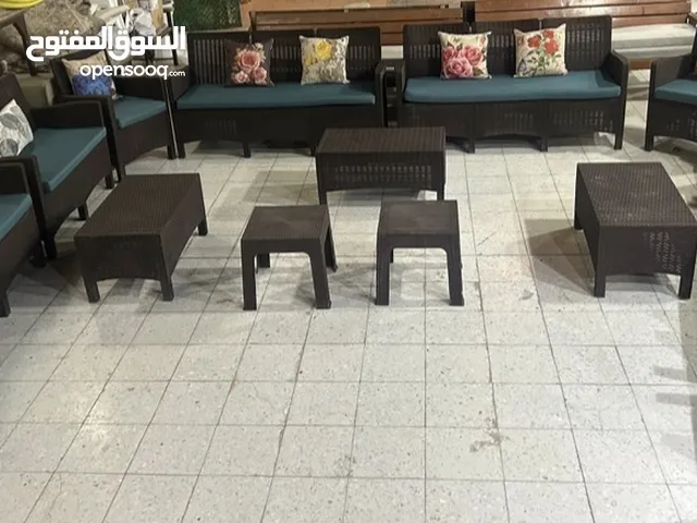 للبيع قعده خاريجه نضيفه