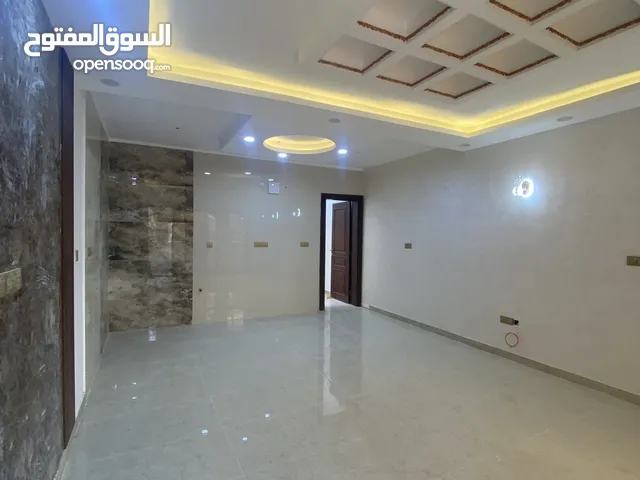 250 m2 2 Bedrooms Apartments for Rent in Basra Briha