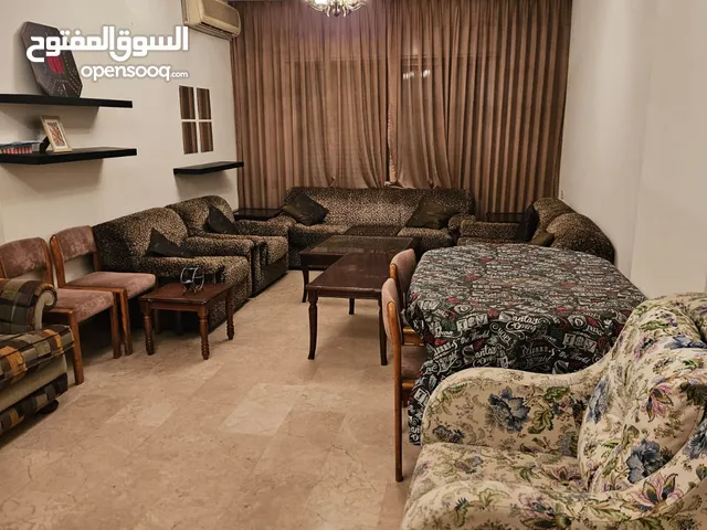 Spacious apartment with prime location