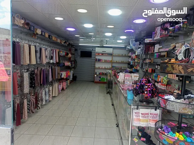 ديكور محل اكسسورات للبيع