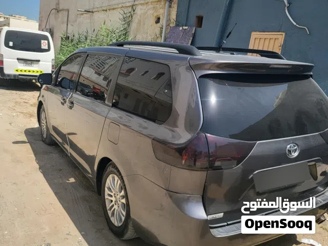 2012 Toyota Sienna LE