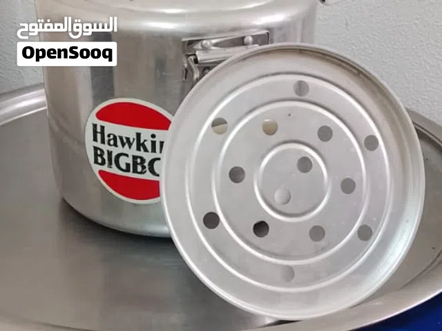 طنجرة ضغط ربي يبارك ادق الاول ماركه المانيه ومش مستعمله هلبا