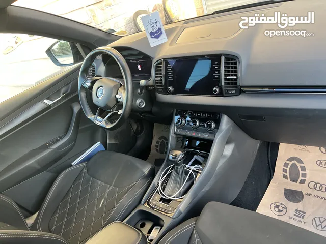 skoda karoq sport line blac adshn