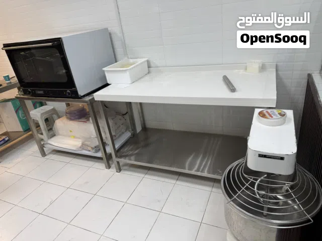 معدات مطعم مستعمل نظيف