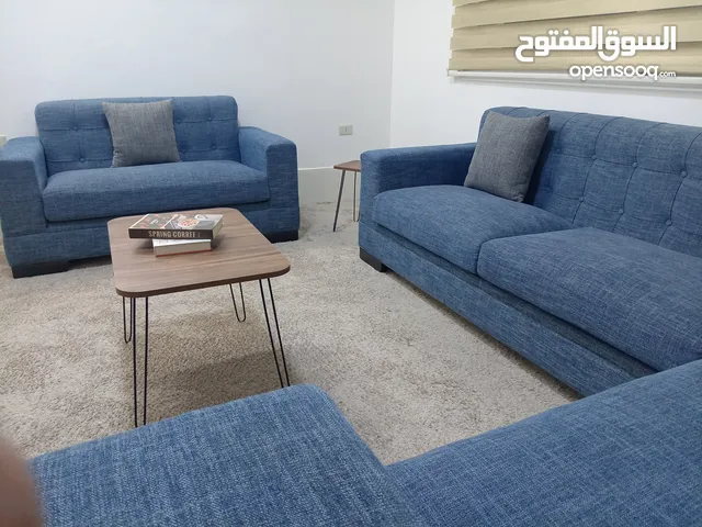 طقم كورنر مستورد امريكي بحالة الوكاله استعمال خفيف جدا للبيع بسعر مغري