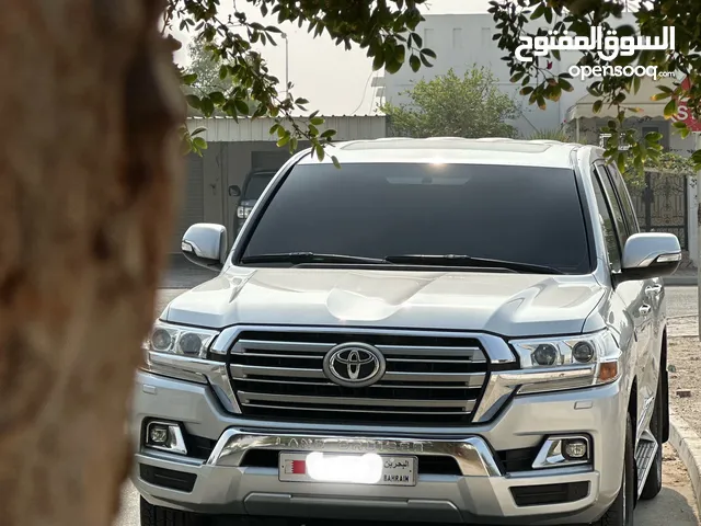 Used Toyota Land Cruiser in Southern Governorate