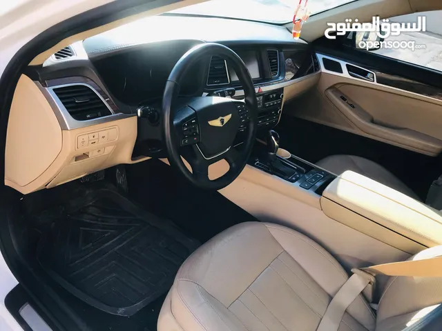 Used Genesis G80 in Tripoli