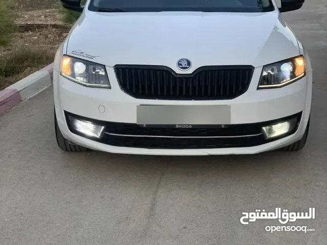 سكودا اكتافيا