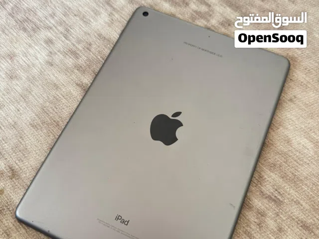 ايباد ابل نظيف جدا للبيع بشكل عاجل جدا محتاج