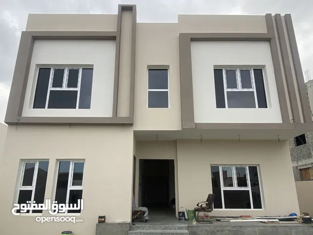 320 m2 5 Bedrooms Villa for Sale in Muscat Amerat