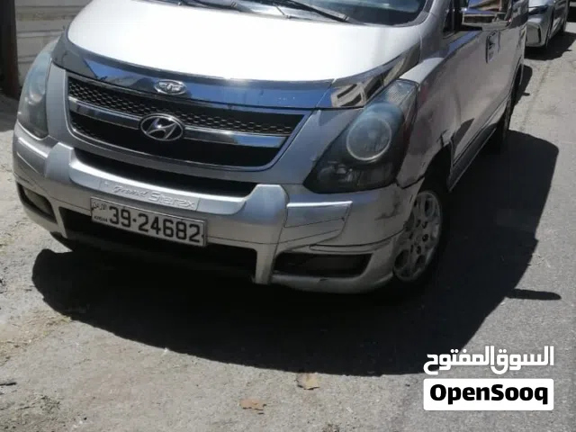2009 هيونداي H1 GL
