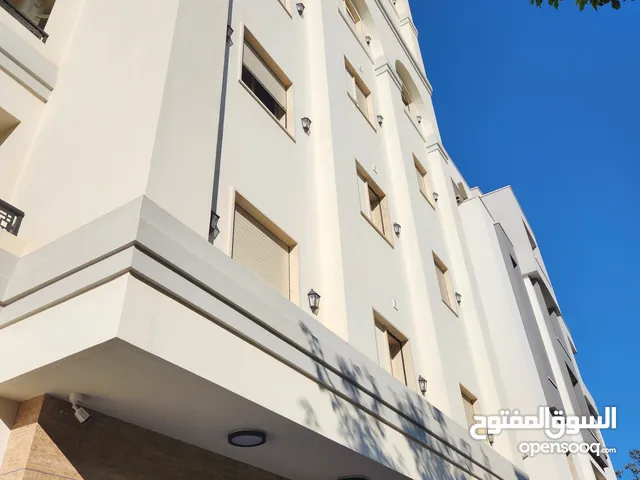 270 m2 5 Bedrooms Apartments for Sale in Tripoli Al Dahra