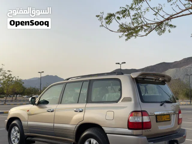 لاندكروزر للبيع