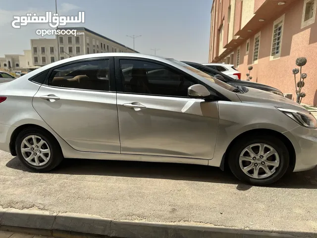 هيونداي اكسنت 2016