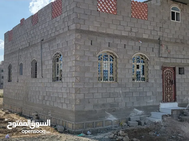 2 m2 3 Bedrooms Townhouse for Sale in Sana'a Al-Huthaily