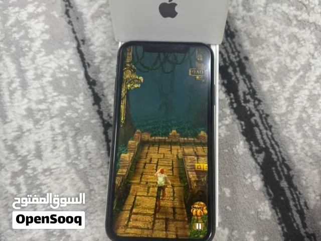 اقوى جهاز للألعاب و التصوير ايفون 11 ف قمه النظافه محمل عليه 20 لعبه ف ابوظبي سعره بس 1000 كاش فقط
