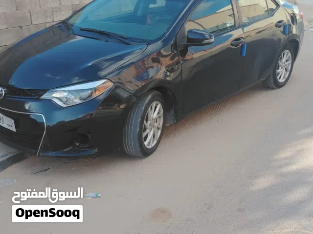 2016 تويوتا كورولا XLE
