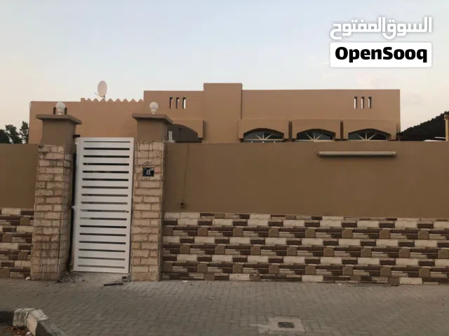 300 ft² 5 Bedrooms Villa for Sale in Sharjah Other