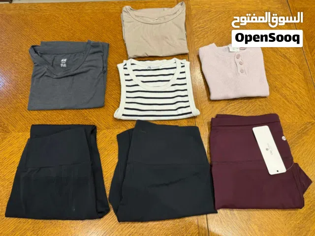 ملابس رياضيه نسائيه للبيع في الرياض استعمال بسيط بحالة ممتازة