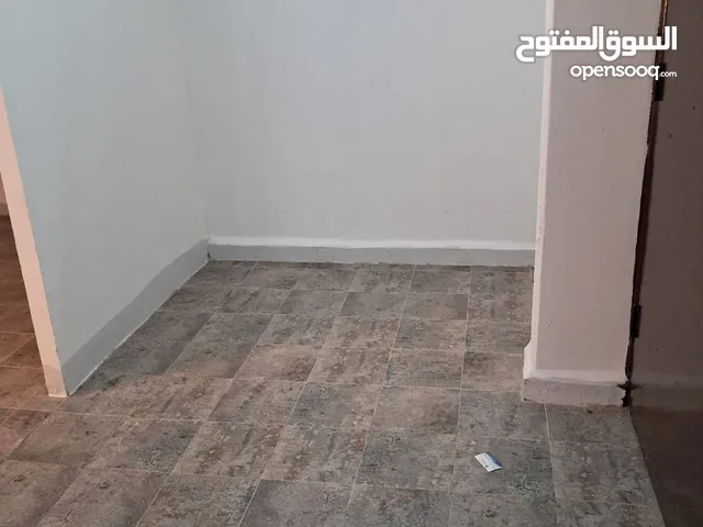 40 m2 Studio Apartments for Rent in Hawally Jabriya