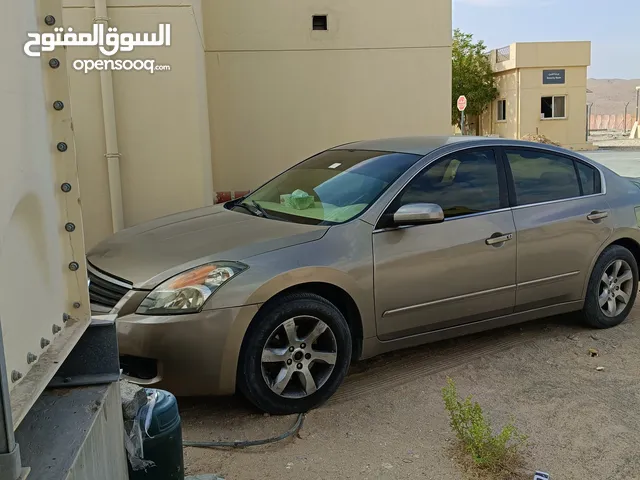 Used Nissan Altima in Abu Dhabi