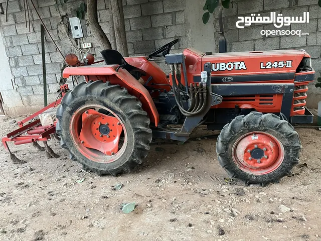 2002 Tractor Agriculture Equipments in Al Riyadh