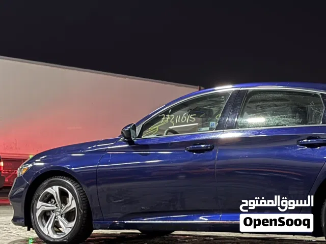 2018 هوندا اكورد EX