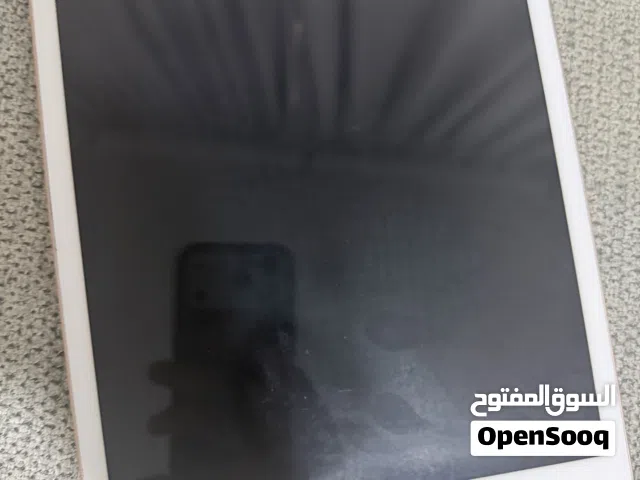 Apple iPad 8 32 GB in Muscat