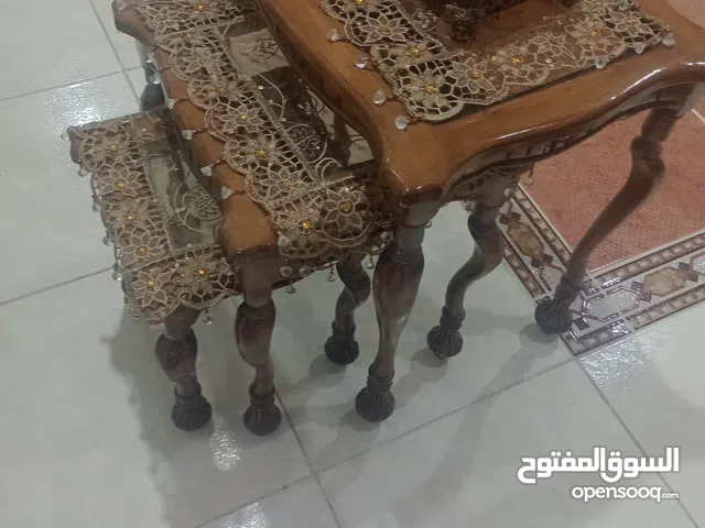 طاولة تقديم