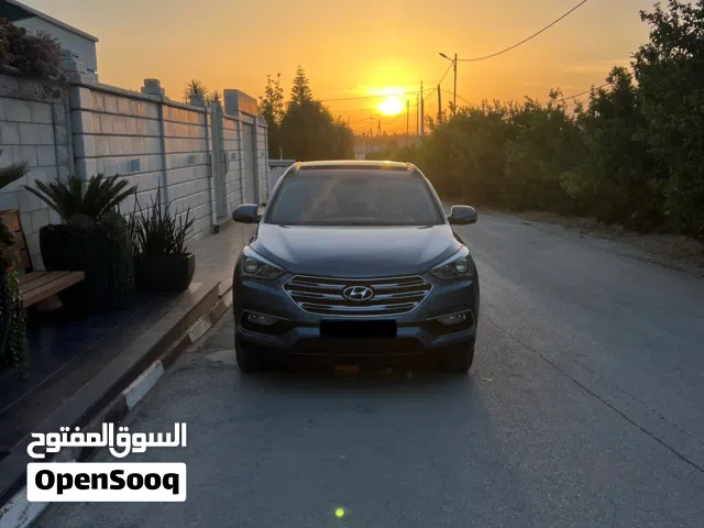 2017 هيونداي سنتافي Standard