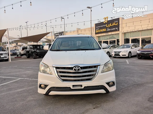 Toyota innova Model 2015 GCC Specifications Km 120.000