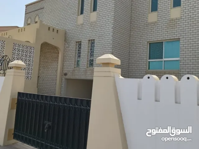 780 m2 More than 6 bedrooms Townhouse for Rent in Muscat Bosher